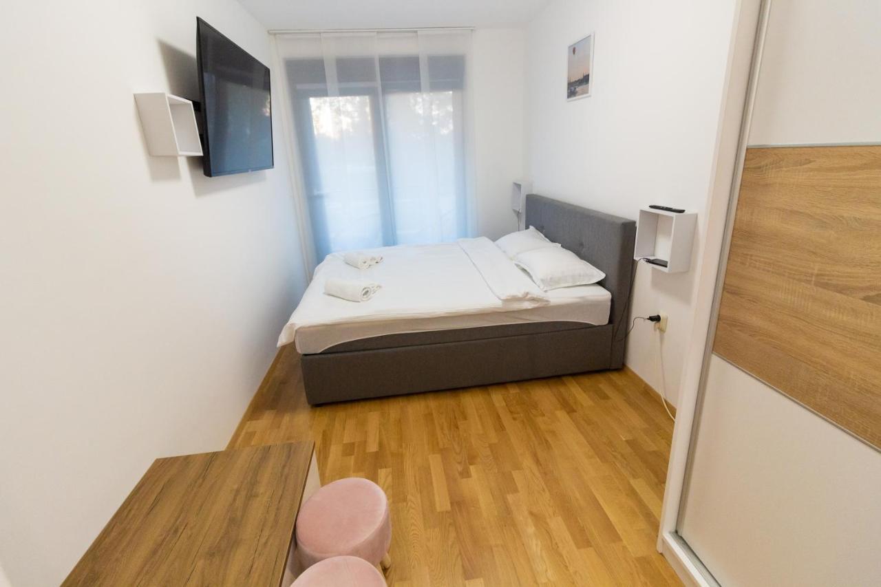 Gajeva Rooms - Stockholm Apartment Self Check-In Virovitica Exterior foto