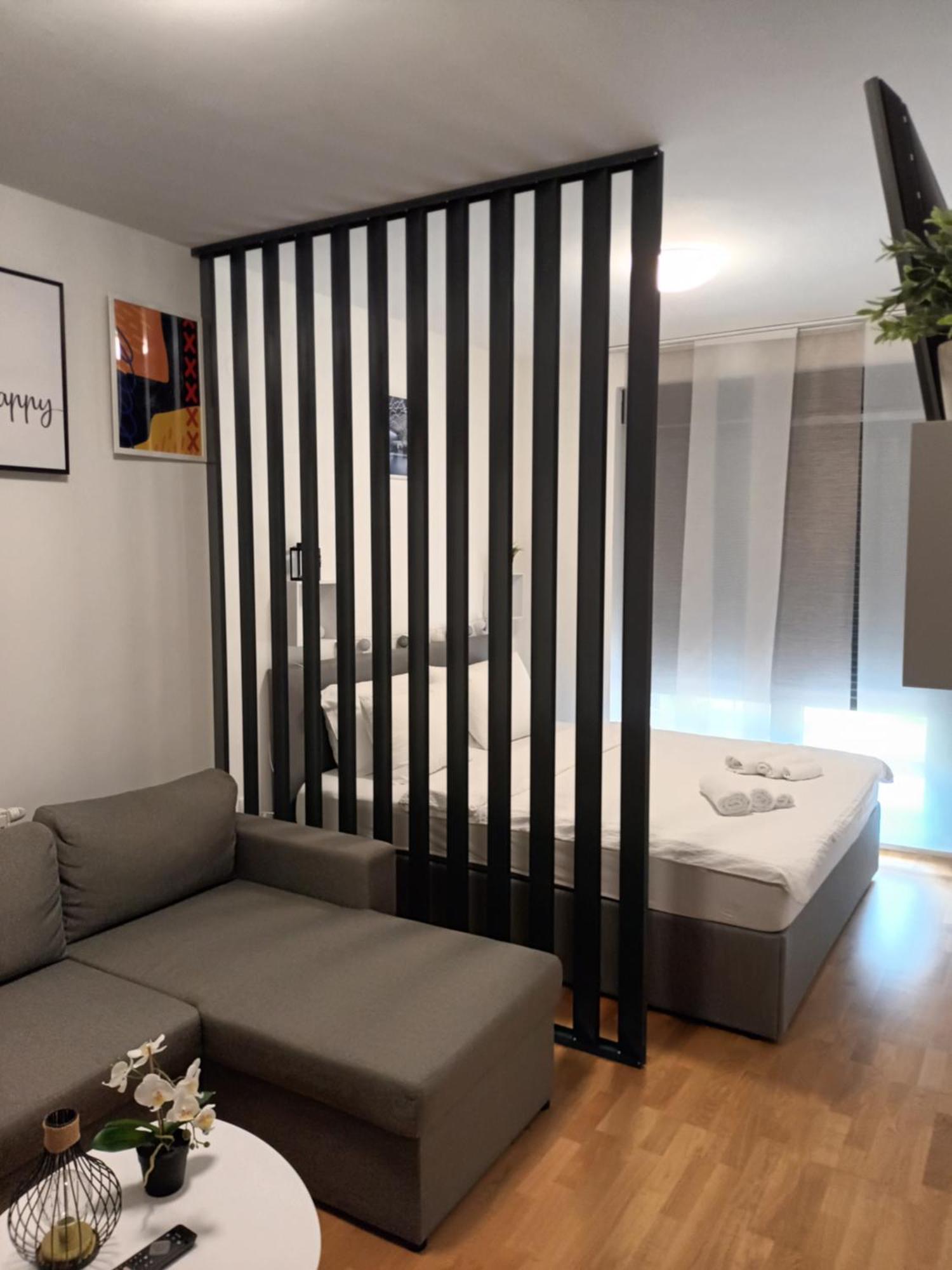 Gajeva Rooms - Stockholm Apartment Self Check-In Virovitica Exterior foto